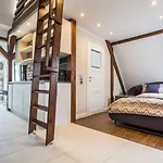 Hotel apartamentowy Adelhoff 4*